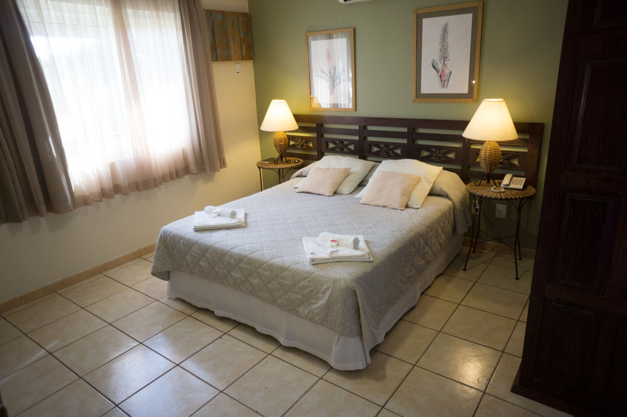 CLASSIC, DOUBLE BED, BALCONY