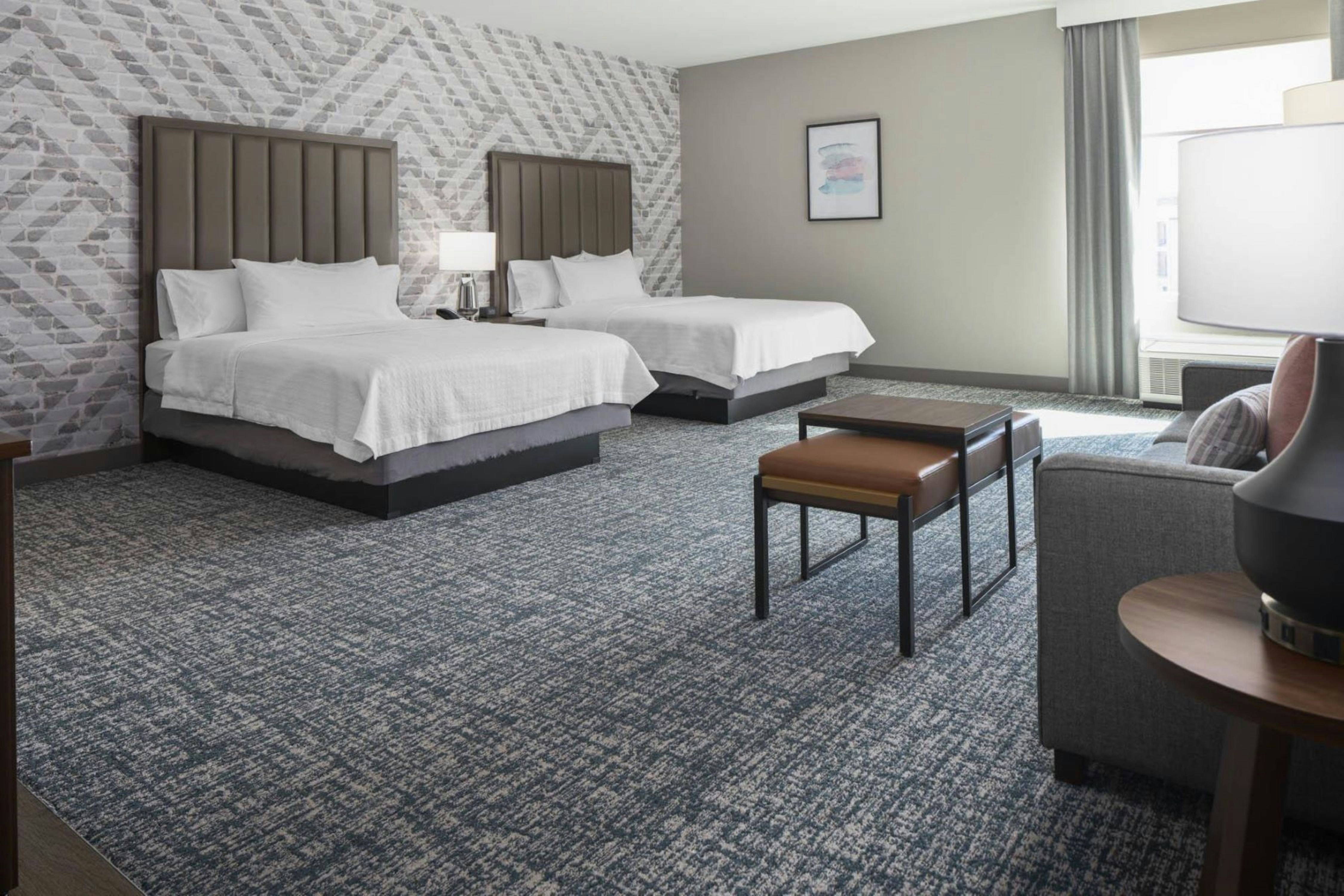 STUDIO, 2 QUEEN BEDS, ACCESSIBLE