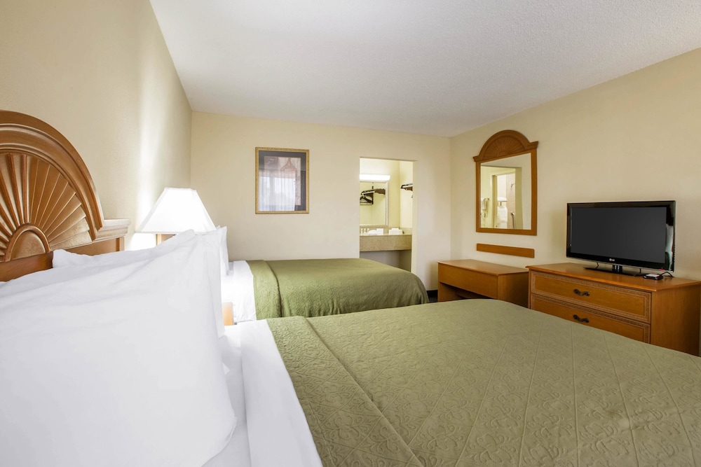 Quality Inn Americus 17/40