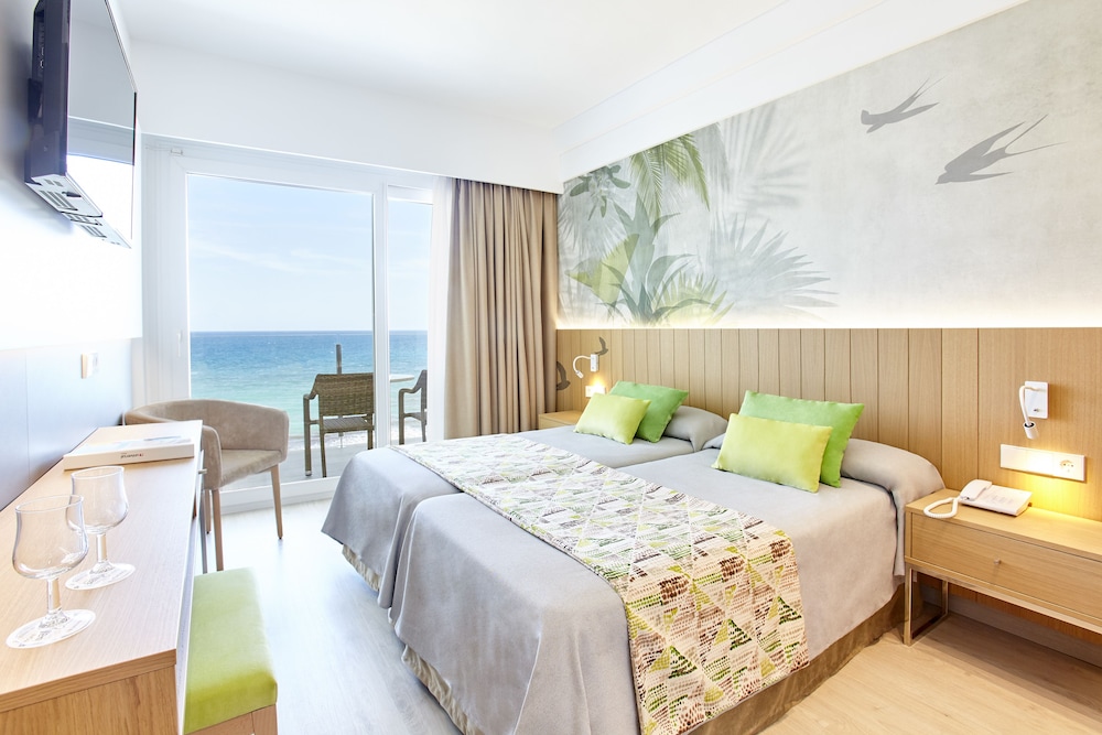 Universal Hotel Castell Royal 16/56