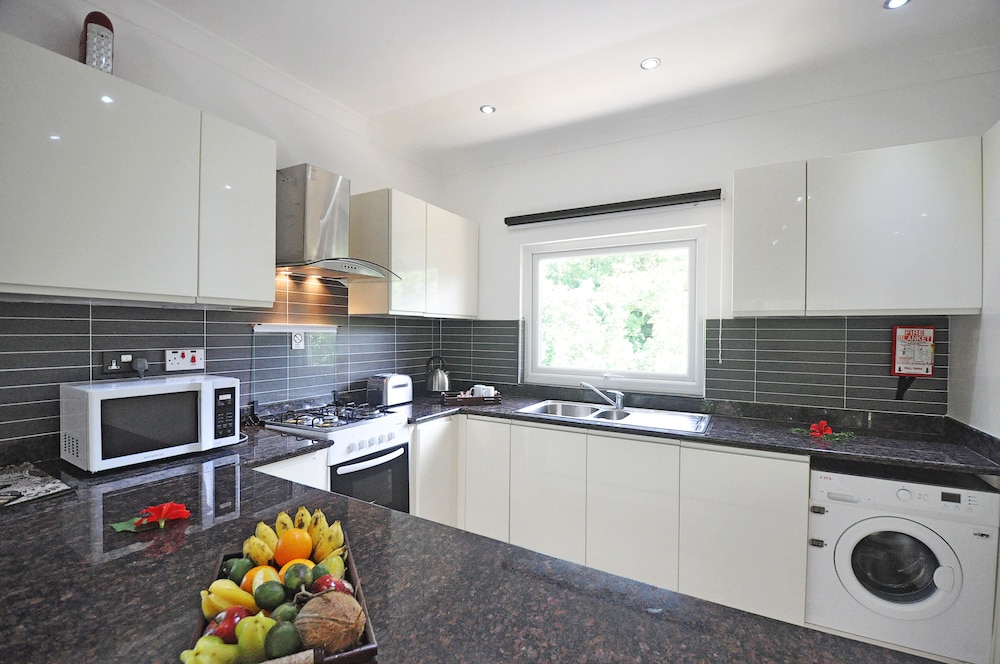 Yasad Luxury Beach Residence 37/50