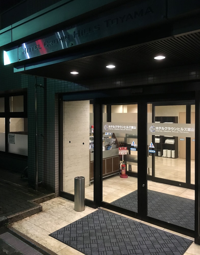 Crown Hills Toyama 7/37