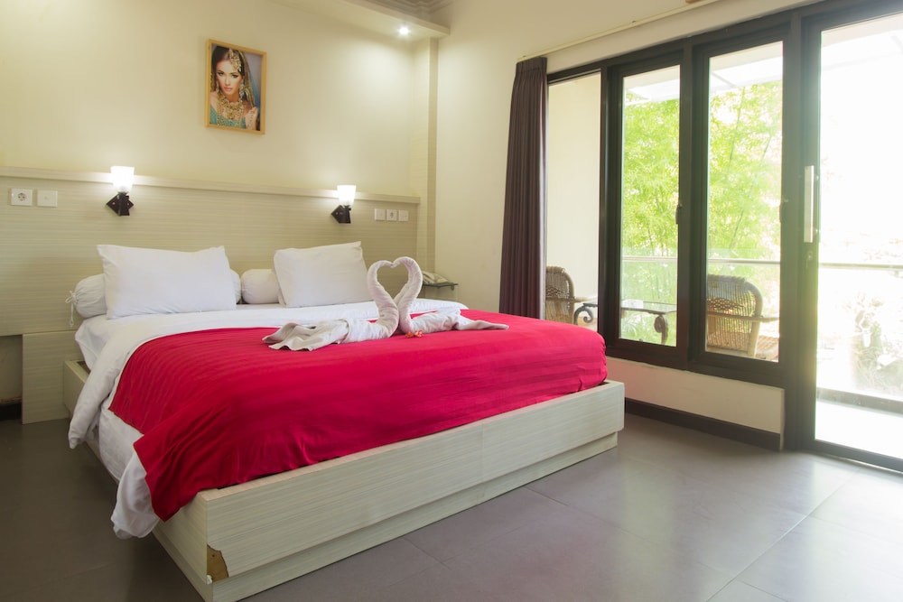 Maxi Hotel Kedonganan 8/47
