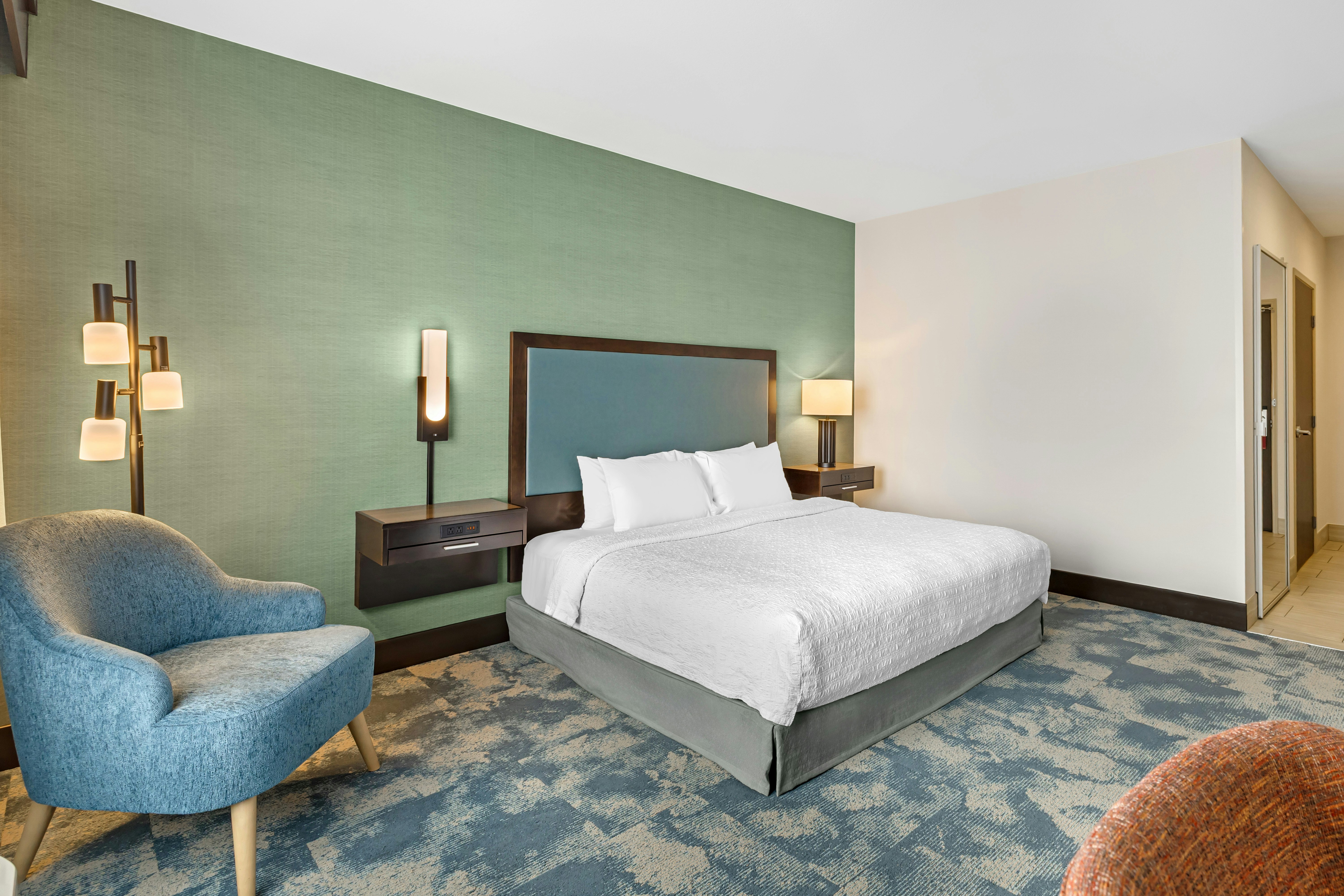 ROOM, KING BED, ACCESSIBLE