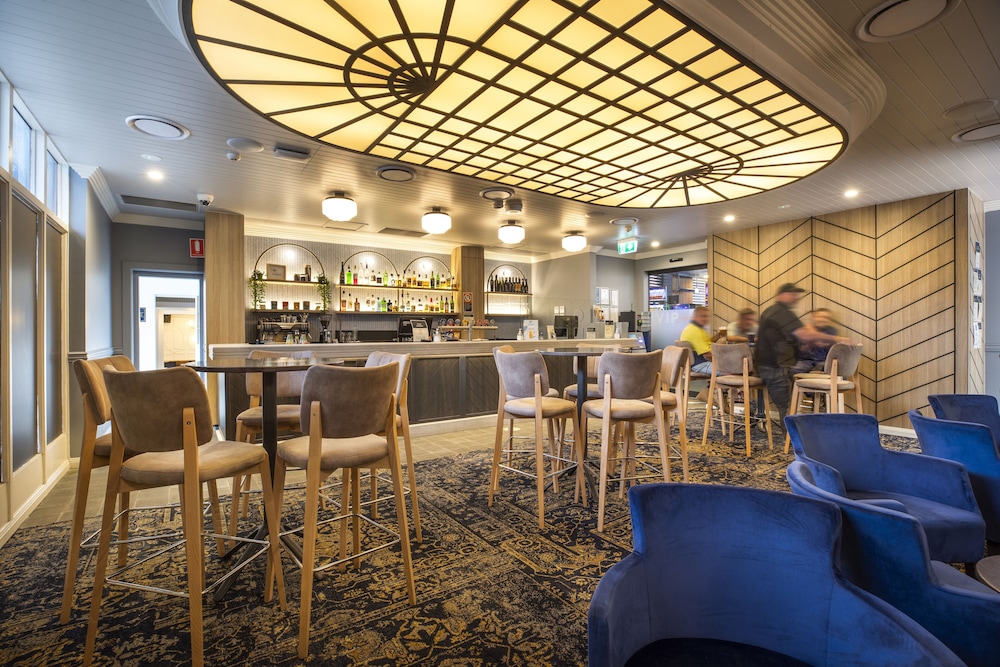 Pymble Hotel 38/50
