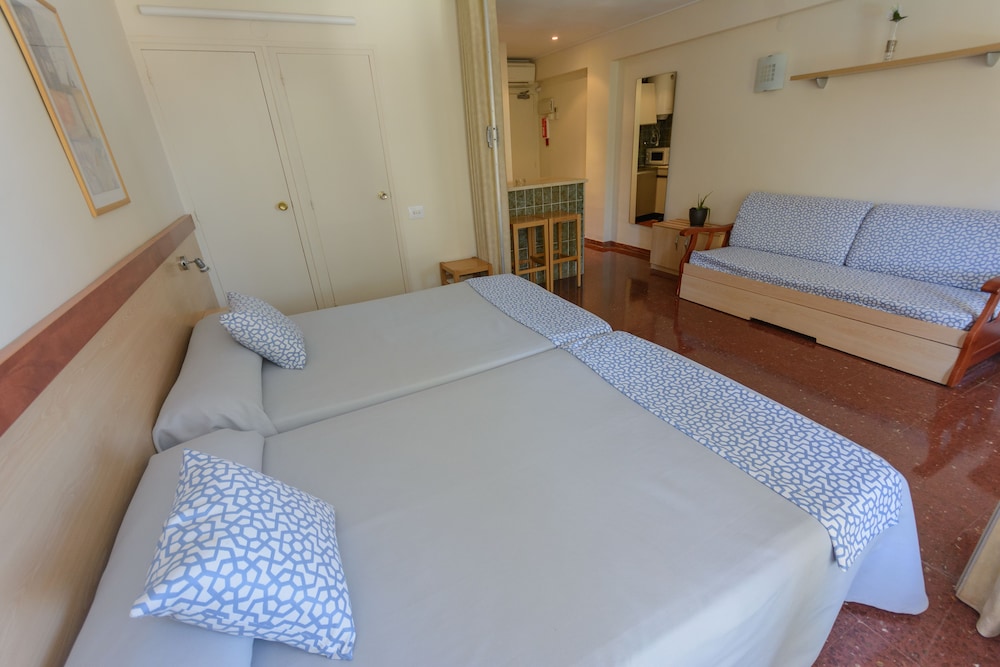 Albatros Apartamentos 5/30