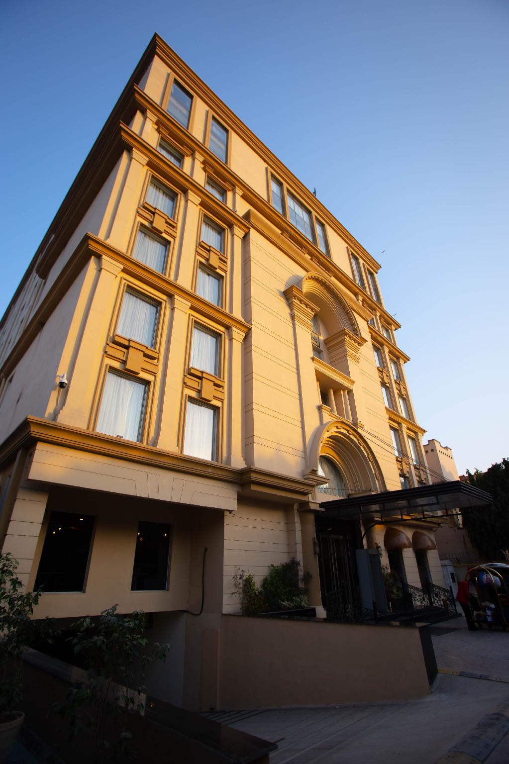 Signature Room