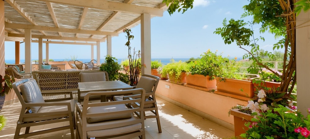 PARK HOTEL ASINARA 8/71