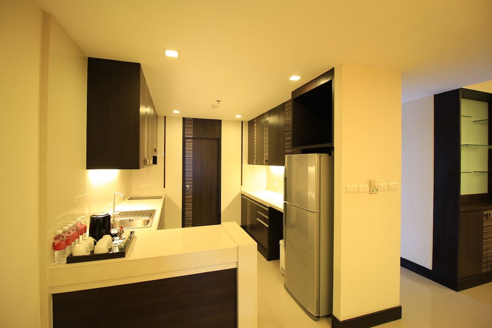 Jasmine Grande Residence 32/74