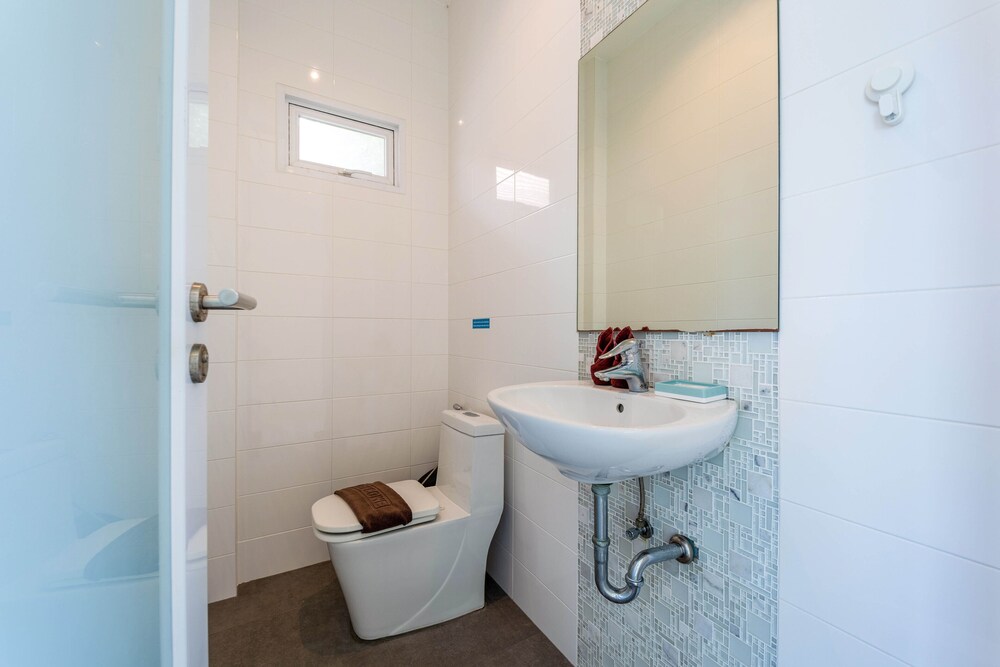 Phu Montra Villa With Ocean View A4 47/50
