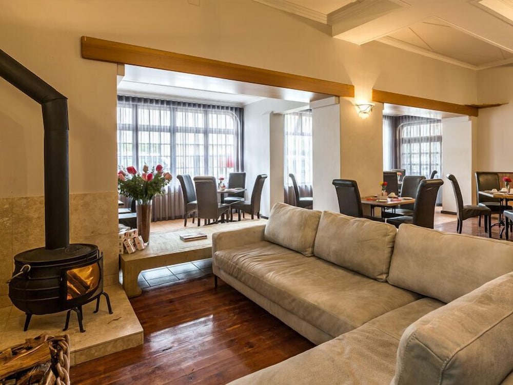 Clanwilliam Hotel by Country Hotels 20/28