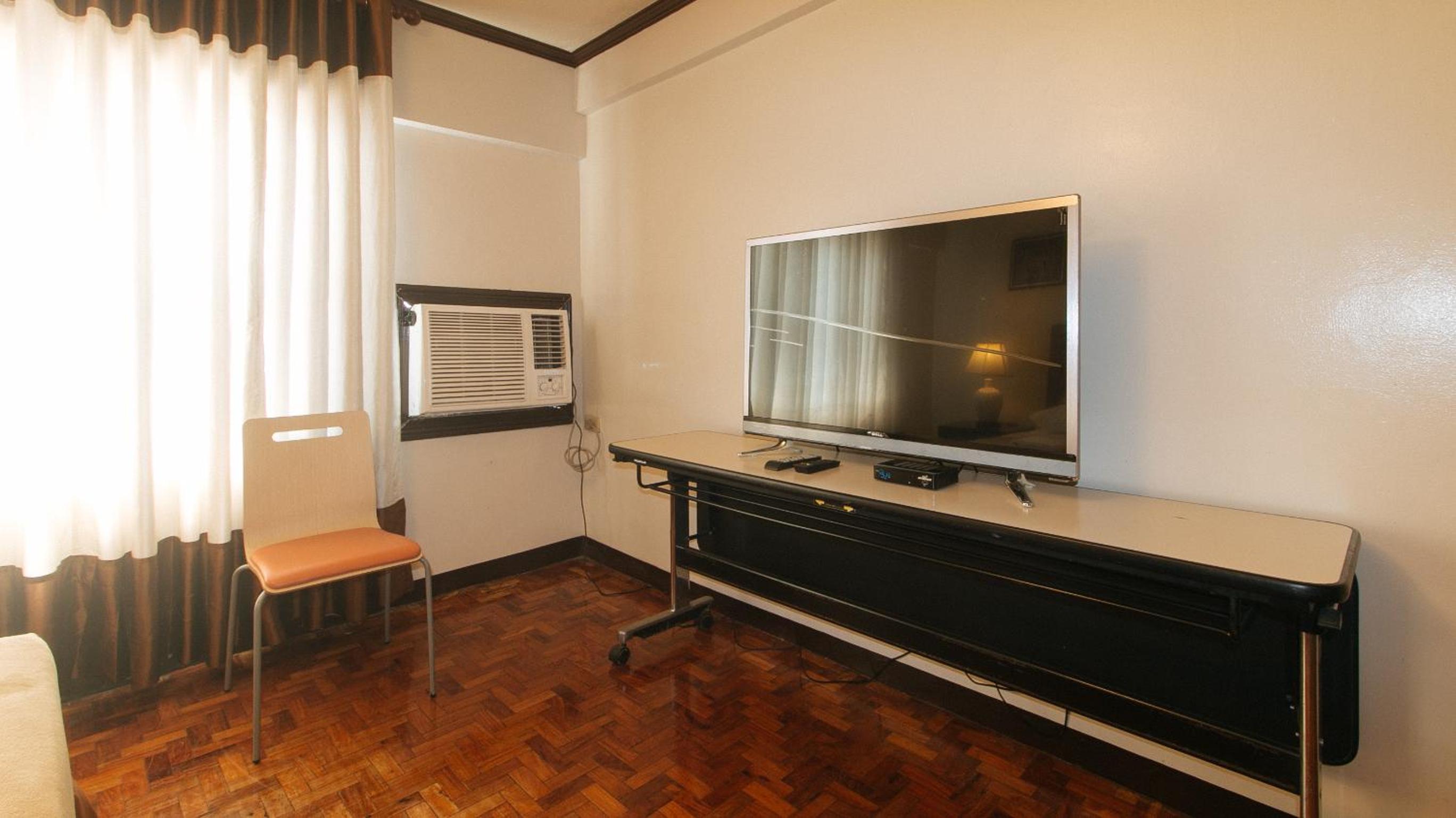 El Rico Suites 28/47