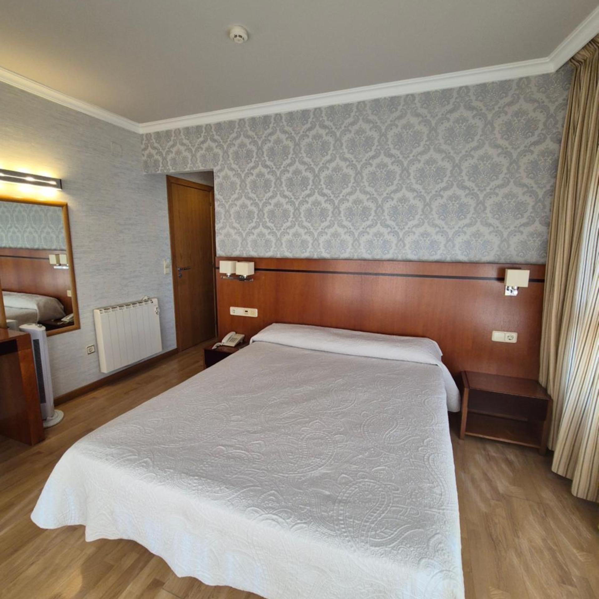 Hotel HHB Pontevedra Confort 24/58
