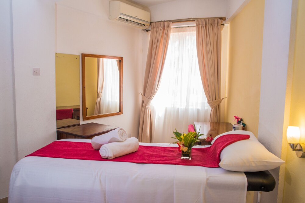 Nyali Beach Holiday Resort 9/48