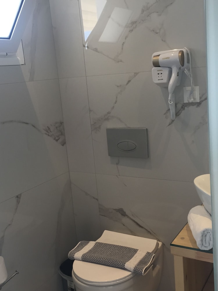 City Pearl Boutique Hotel 42/42