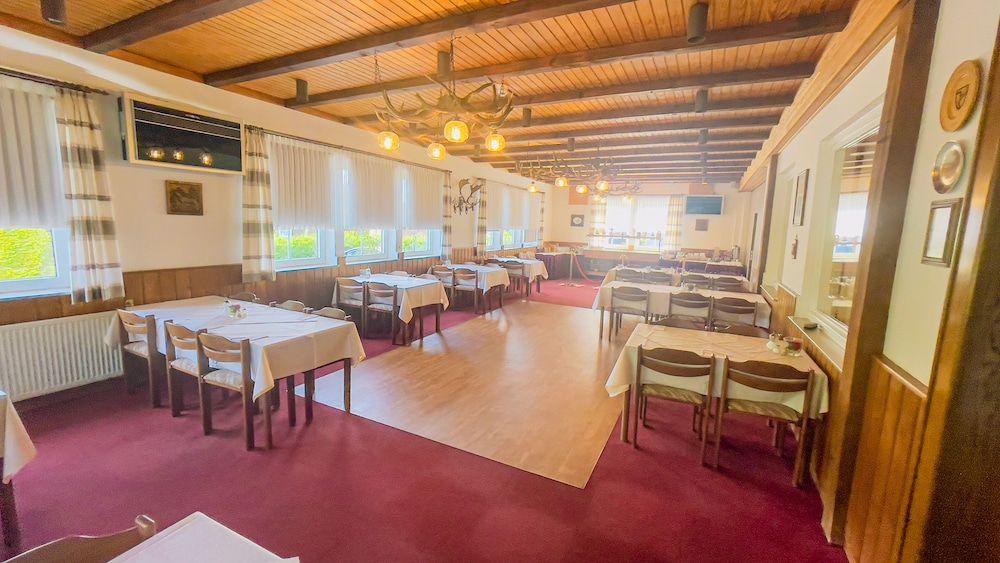 Hotel Schnehagen، فالزروده 32/50