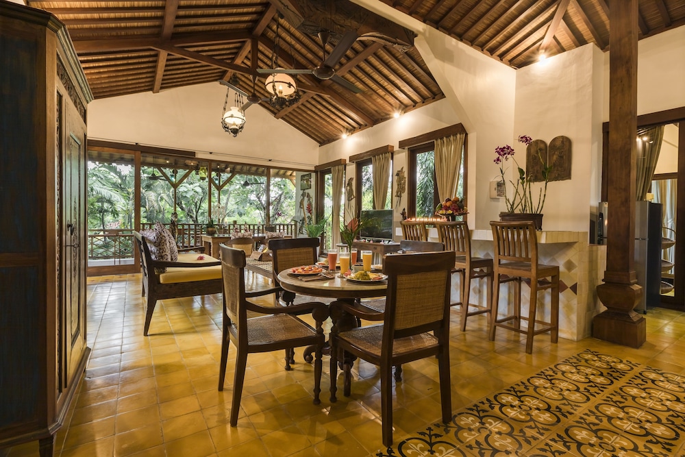Villa Kampung Kecil 60/78