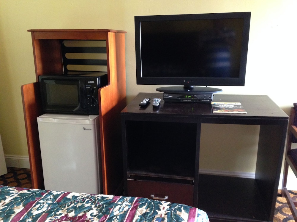 Flamingo Inn 11/16