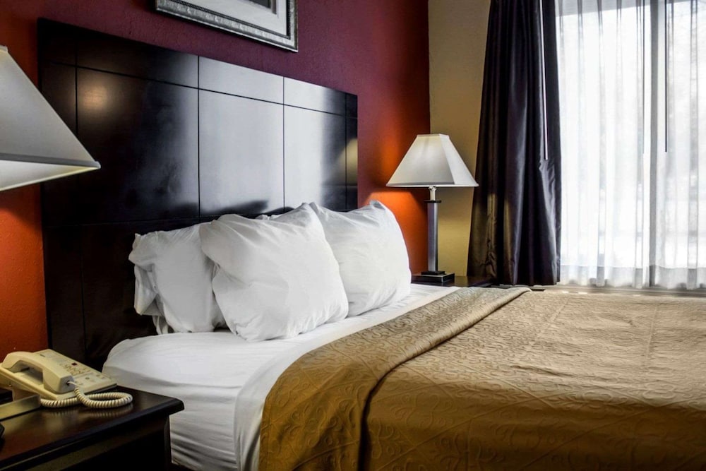 Quality Inn Brunswick Cleveland South 9/41