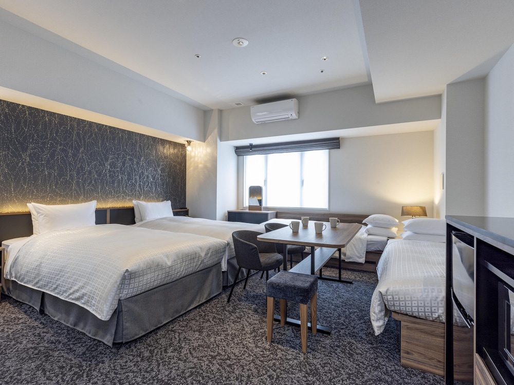 Residential, Family, Twin Beds