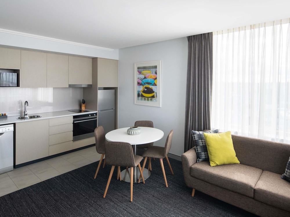 Mercure Sydney Bankstown 26/49