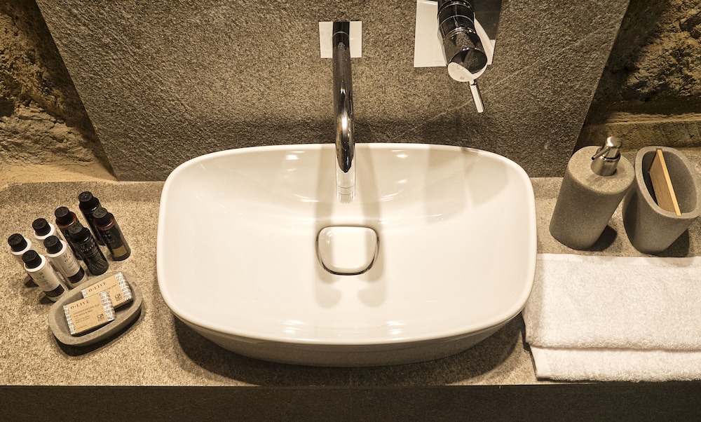 TRINITY BOUTIQUE HOTEL 45/45