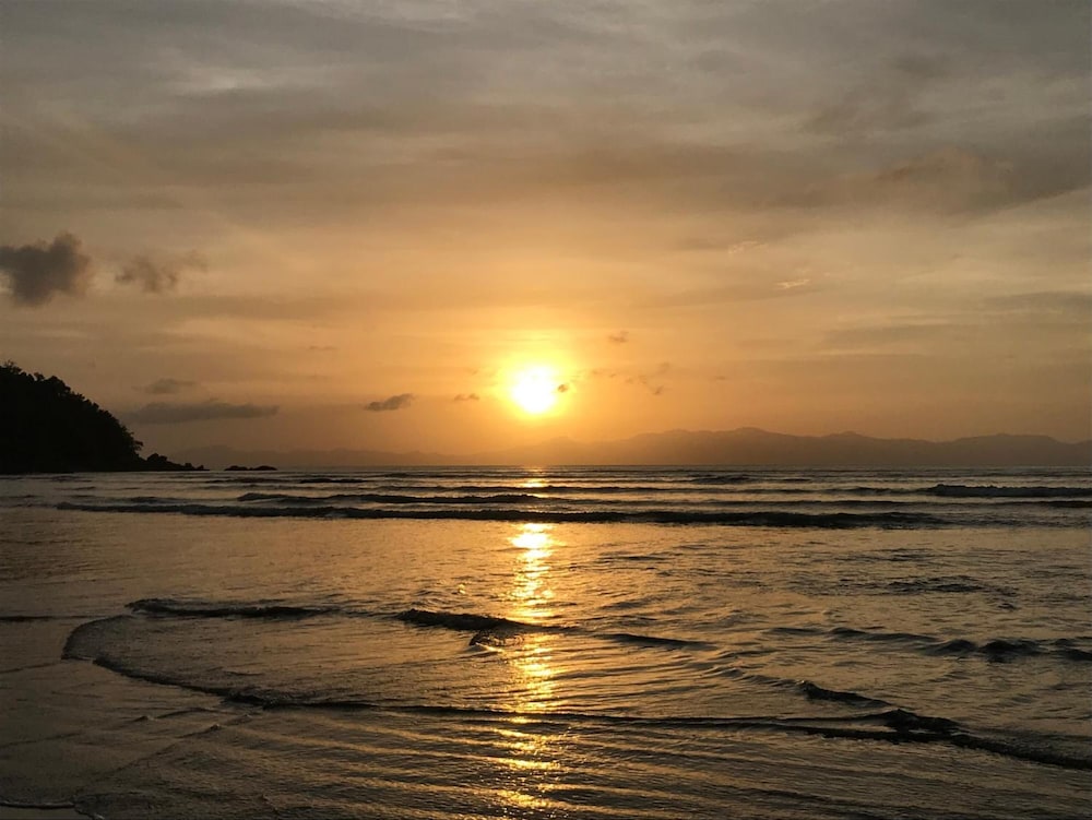Koh Chang Resort Ranong 32/50