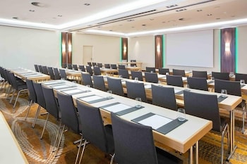 Courtyard By Marriott Seestern 41/43