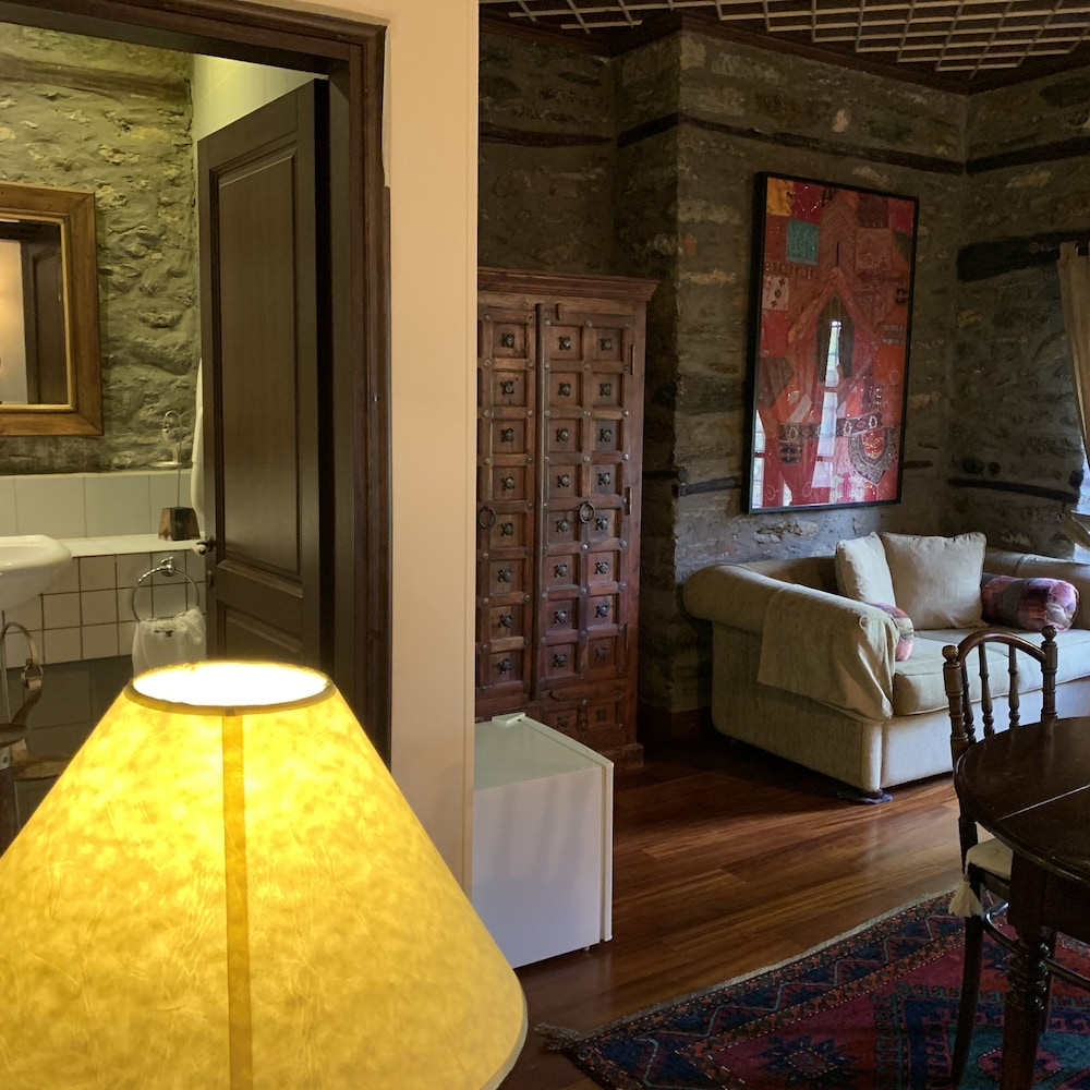 Palio Eleotrivio Guesthouse 37/50