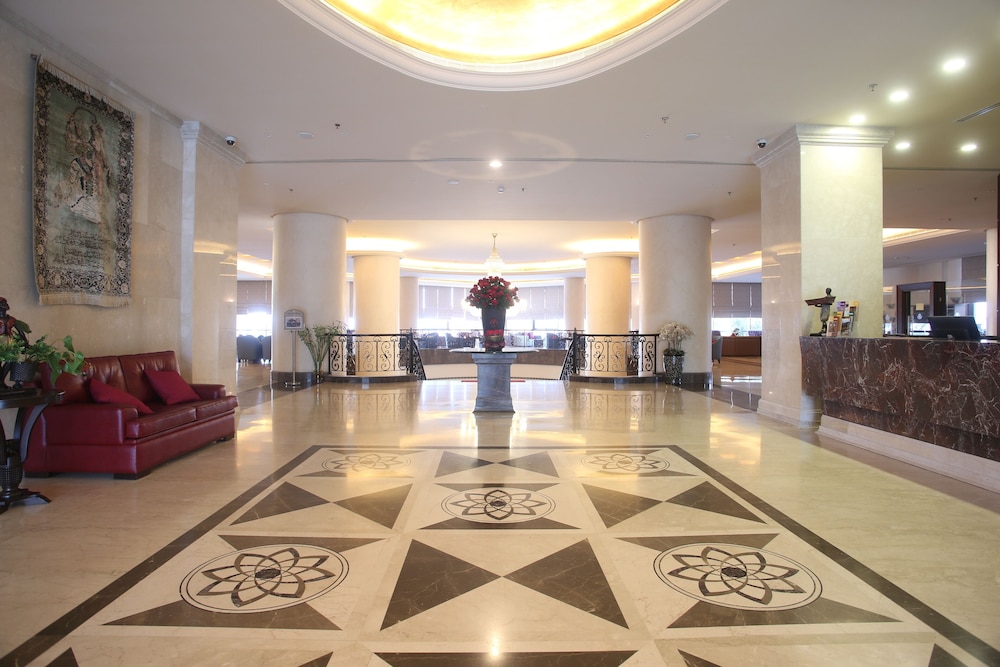 GOLDEN TULIP JIYEH MARINA RESORT 6/50