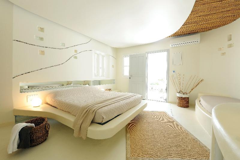 Cocoon, Double or Twin Bed, Garden View