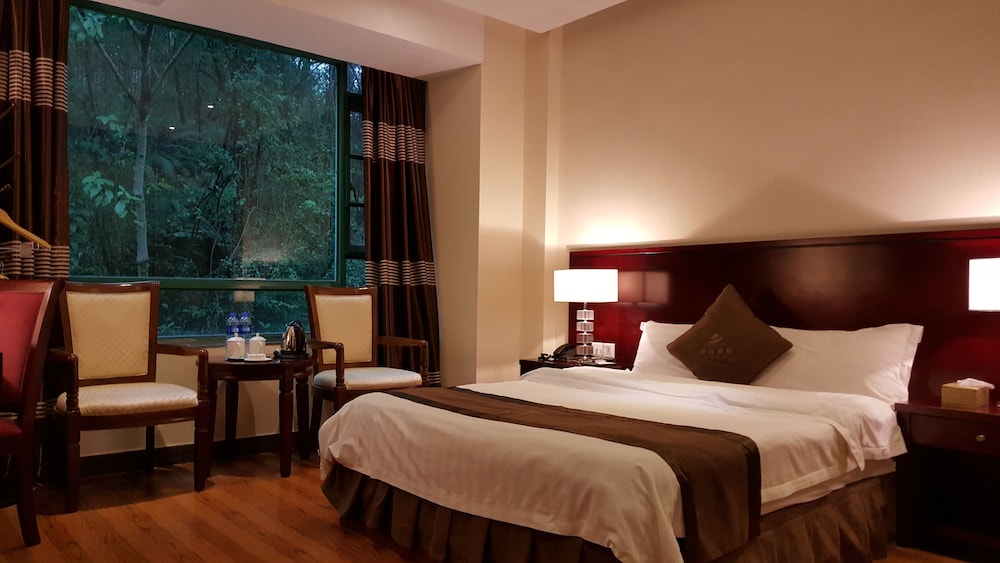 Grand Villa Hotel 7/39