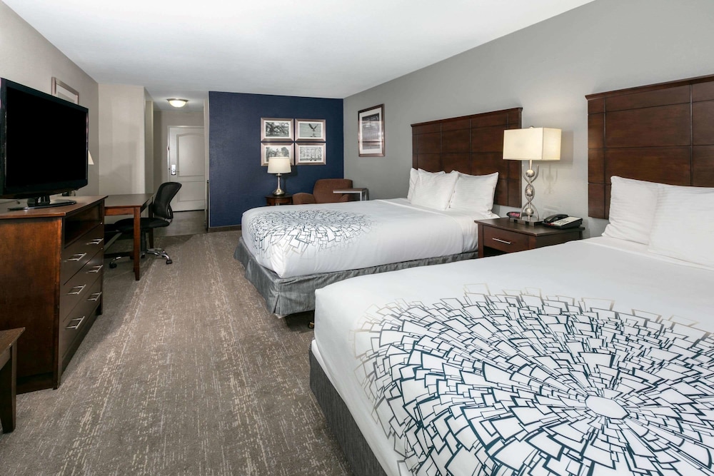 La Quinta Inn & Suites by Wyndham Horn Lake / Southaven Area 16/47