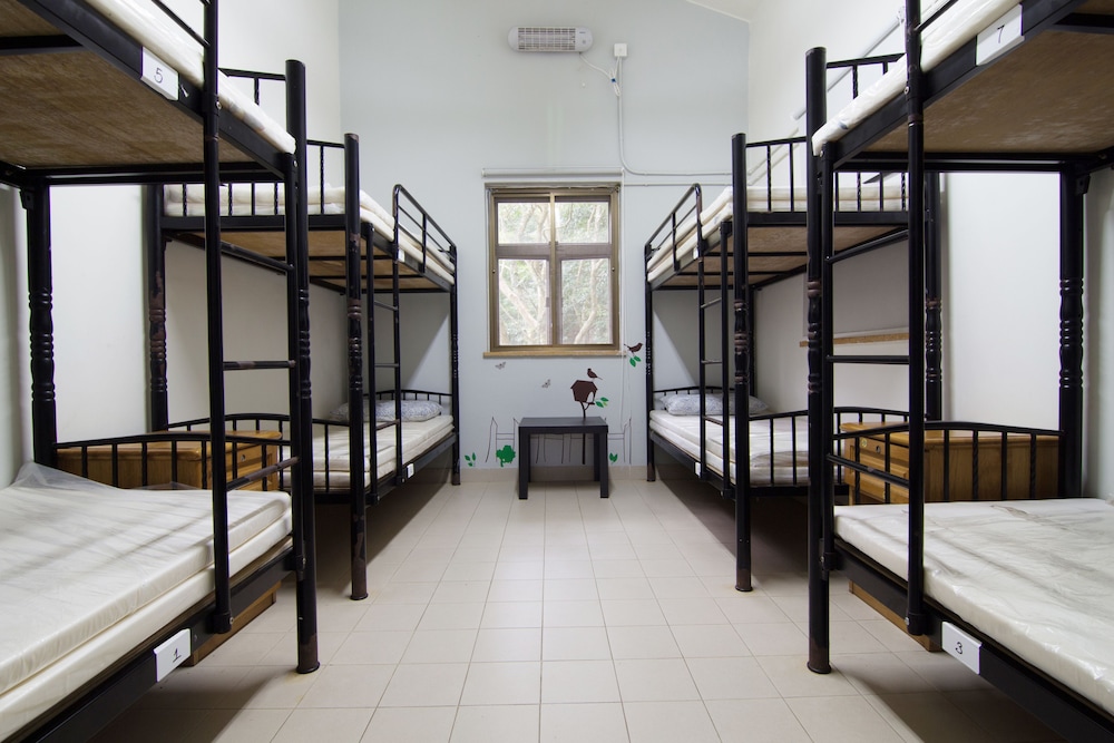 YHA Ngong Ping SG Davis Youth Hostel (Lantau Island) 38/50