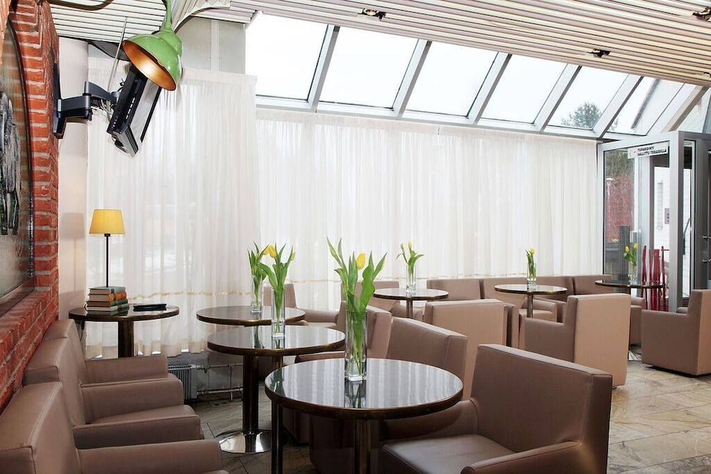 Hotel Kurikka 25/50