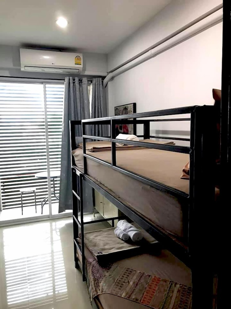 Bb House Budget & Boutique 20/50