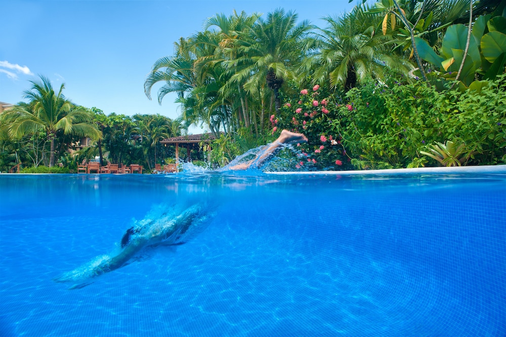 Cala Luna Boutique Hotel and Villas 7/86