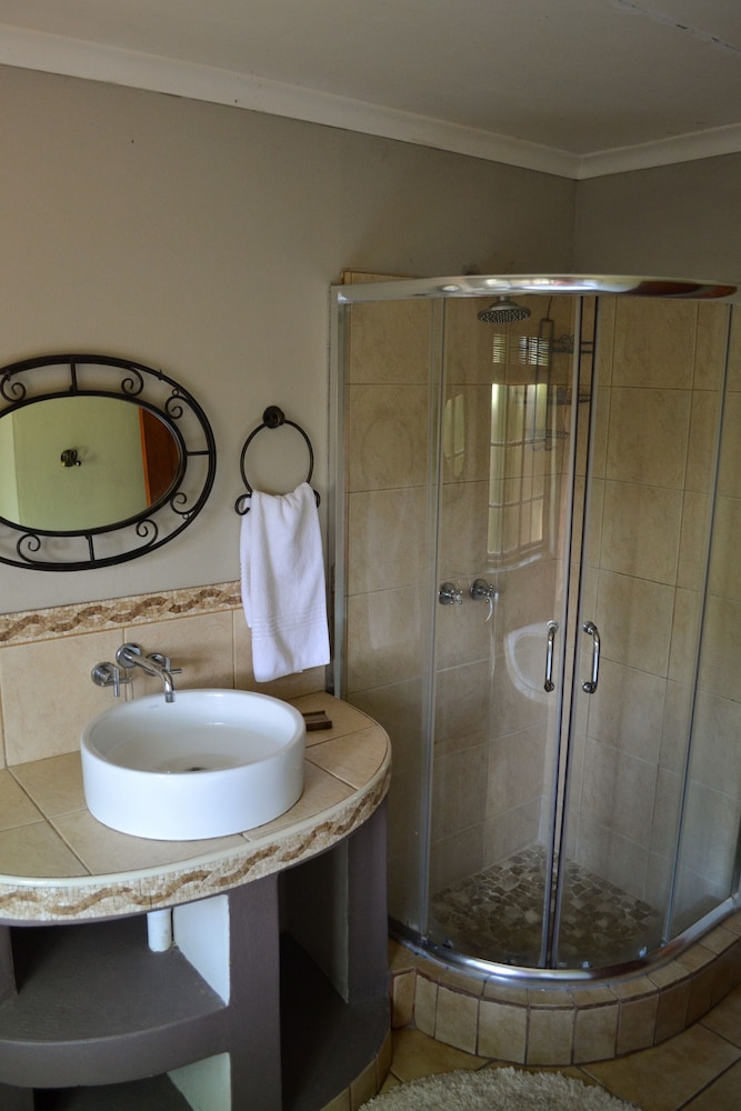 Wensleydale Guest Lodge 39/50