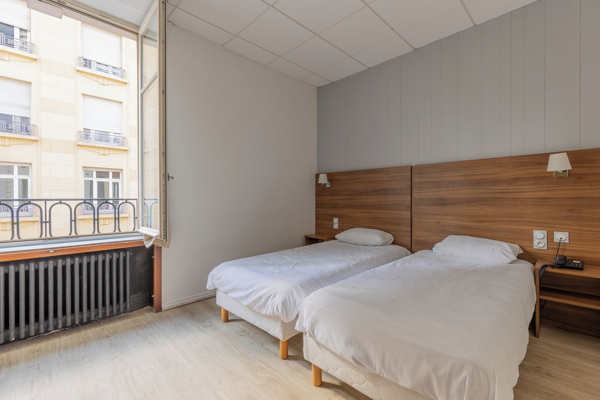 COMFORT, QUADRUPLE, QUEEN AND TWIN BEDS