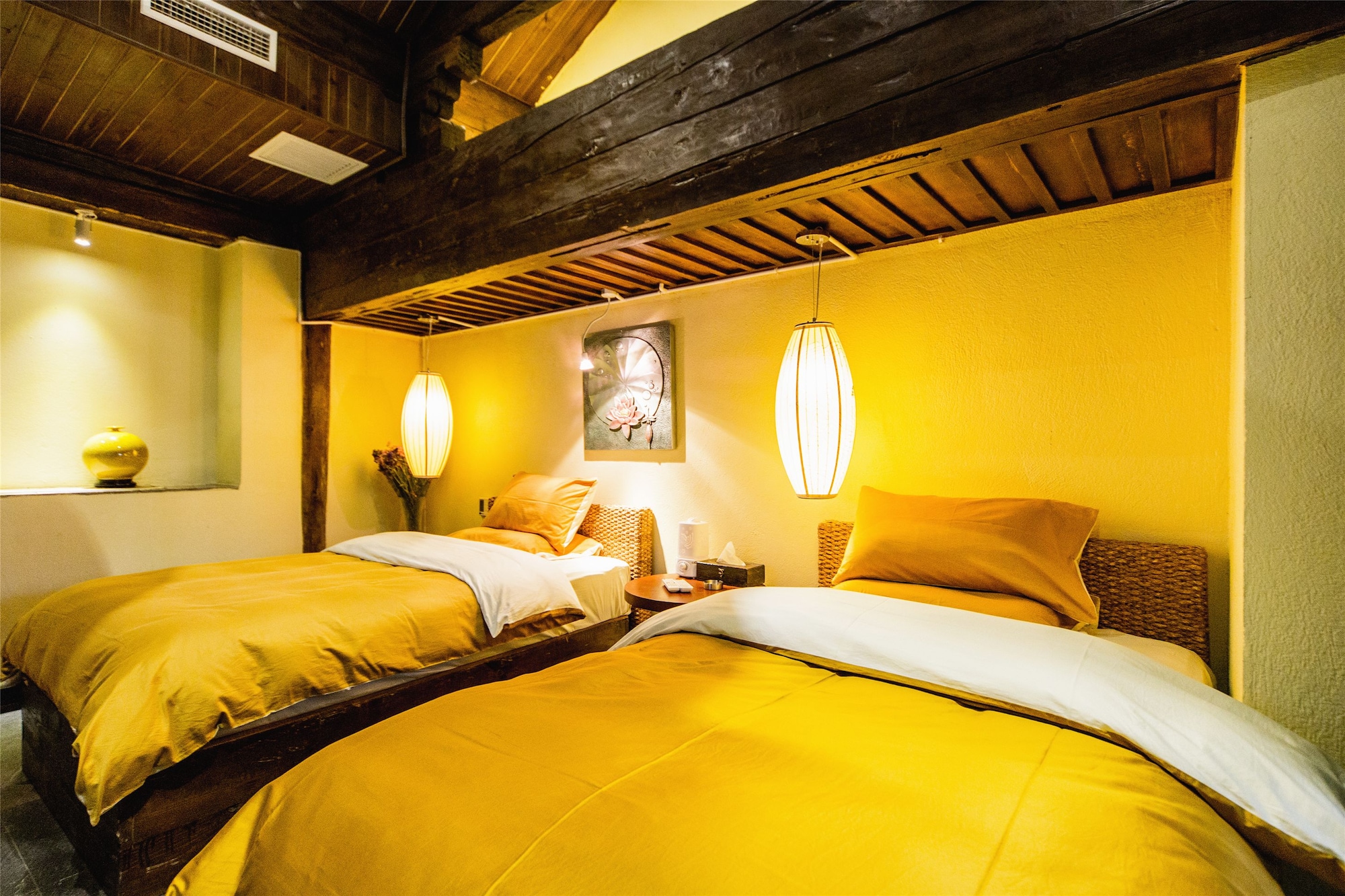 SUPERIOR, TWIN BEDS