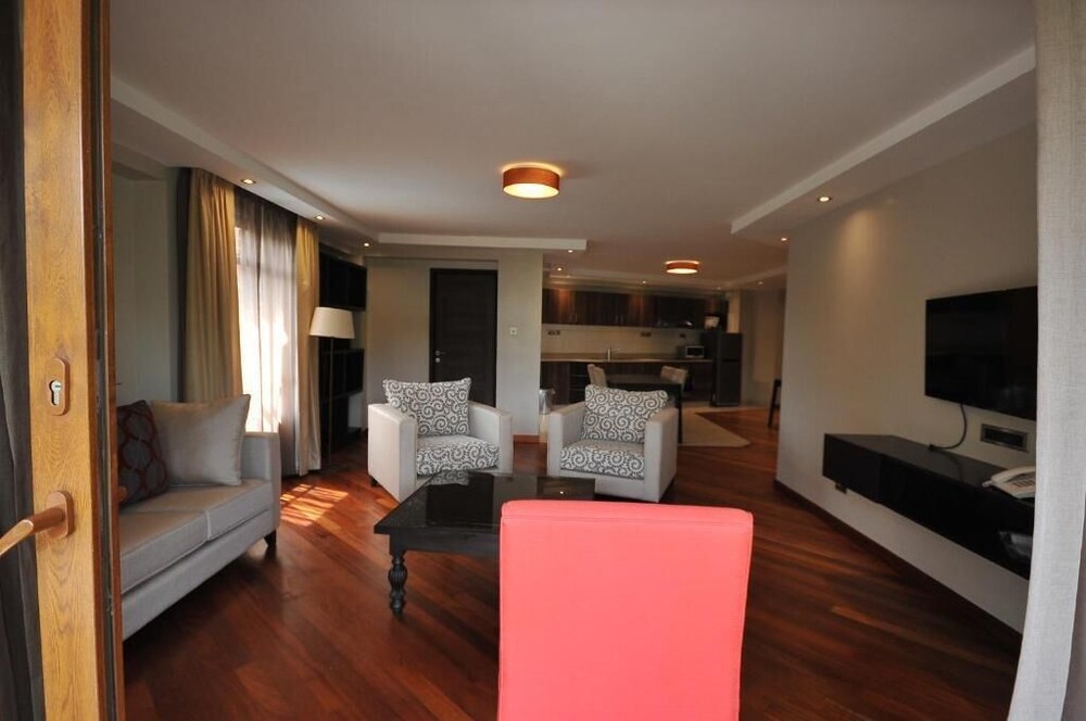 Longonot Place Serviced Apartments - Nairobi, City Centre CBD 33/60