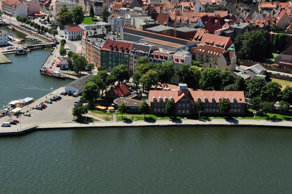 Hotel Hafenresidenz Stralsund 47/50