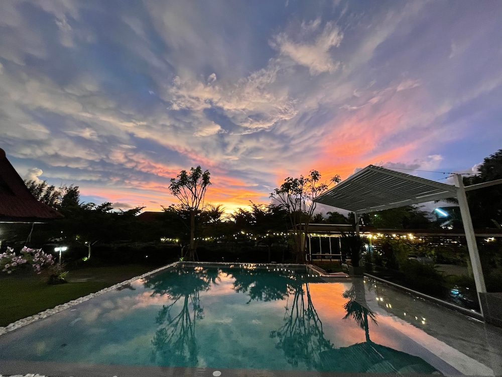 Ruen Sam Ran Resort 32/34