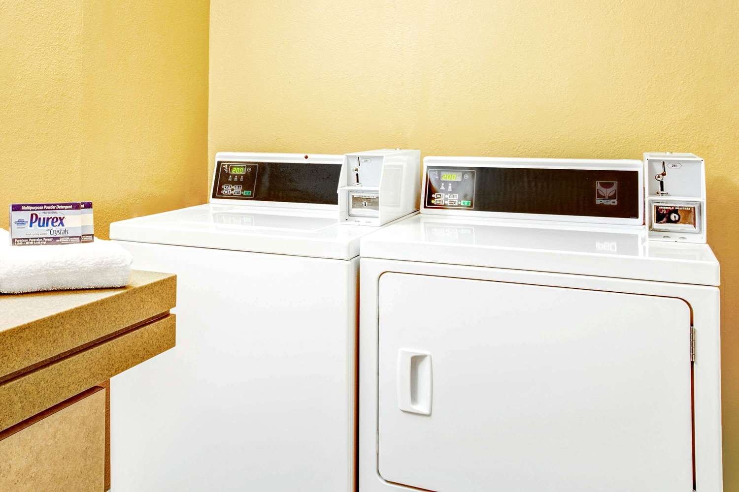 Microtel Inn Suites By Wyndham Newport News Airport 8/26
