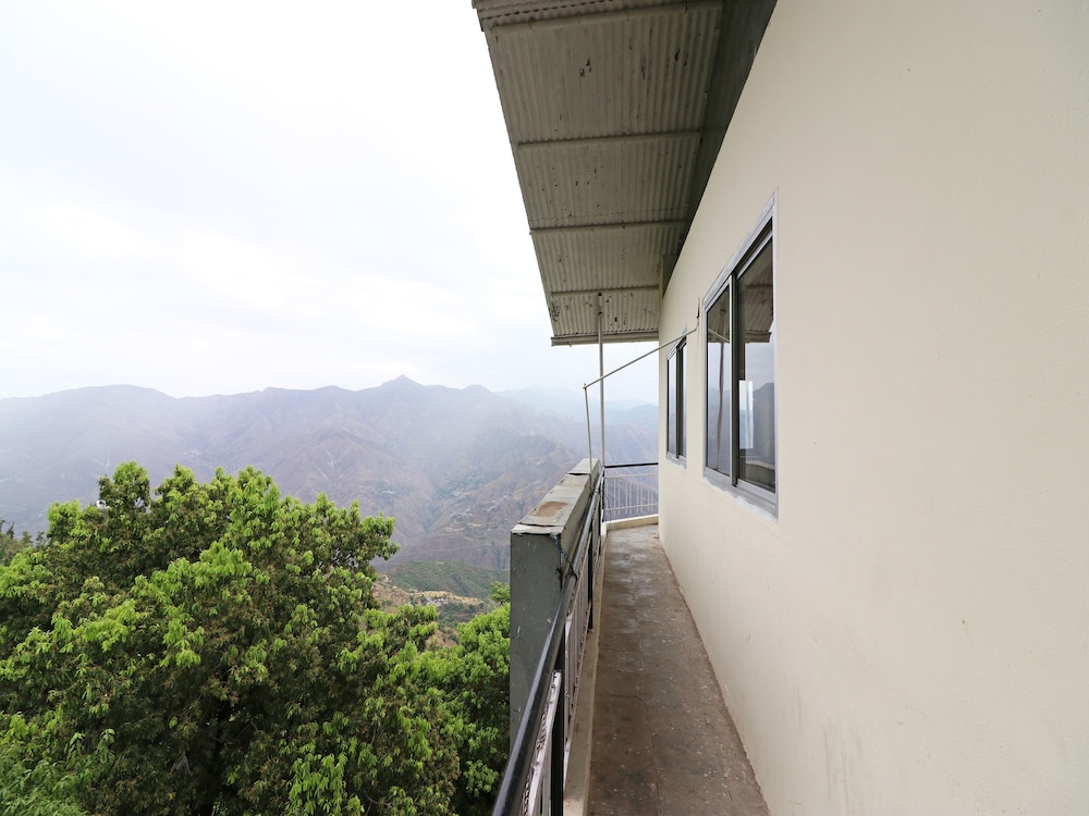The Kings Kalindi Resort & Spa 24/27
