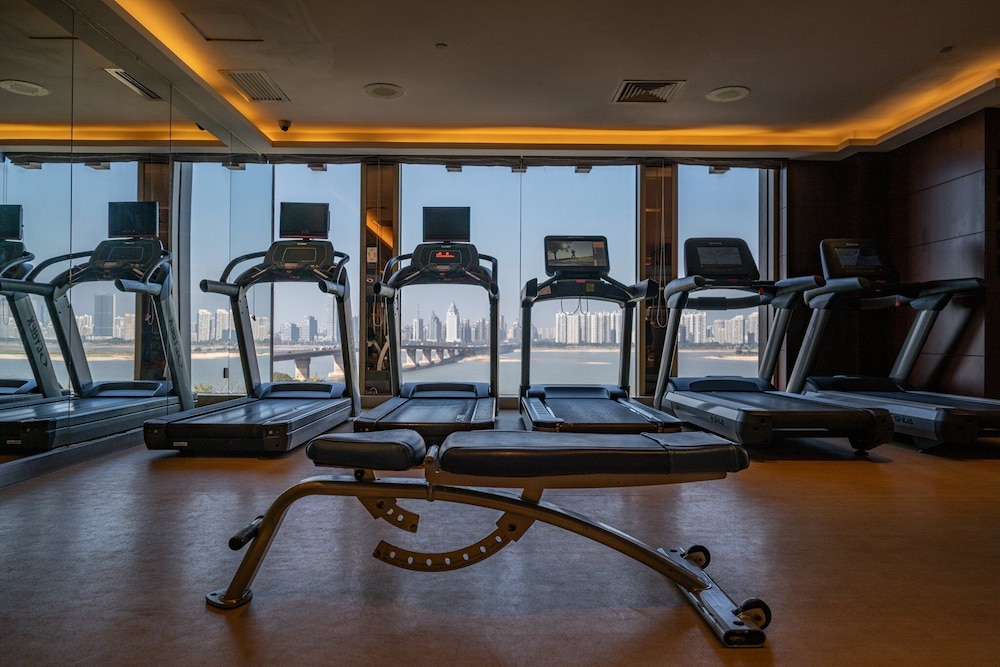 Crowne Plaza Nanchang Riverside 25/50