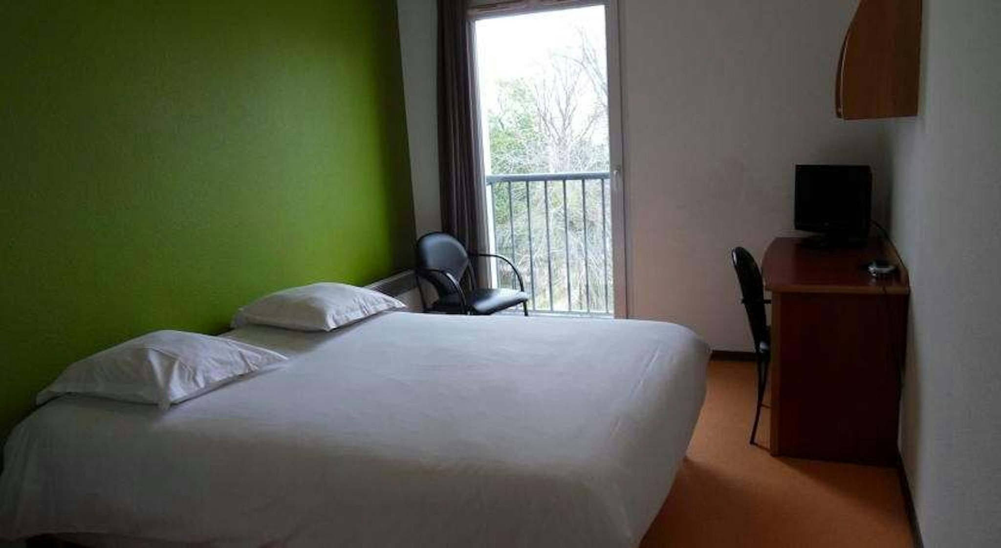 Teneo Apparthotel Talence Centre 6/42