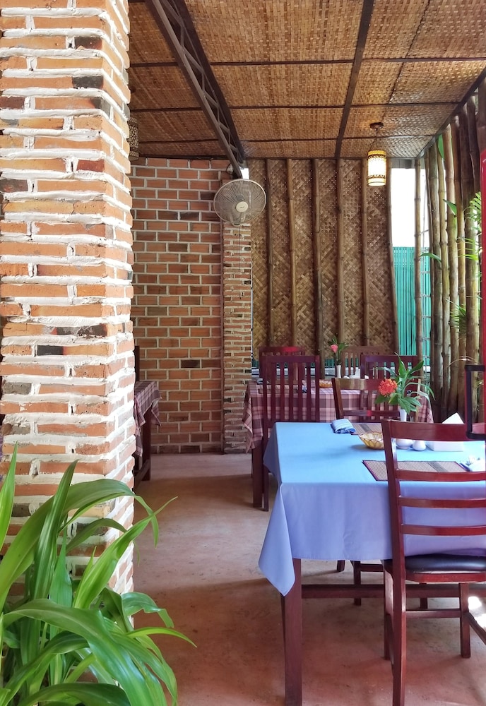 Angkor Breeze Central Villa 30/50