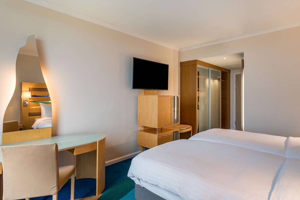 Radisson Blu Hotel London Stansted Airport 10/68