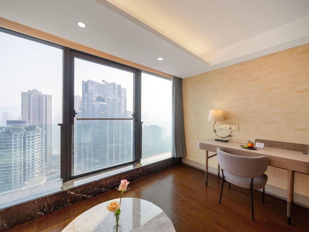 Mercure Chongqing Downtown 42/73